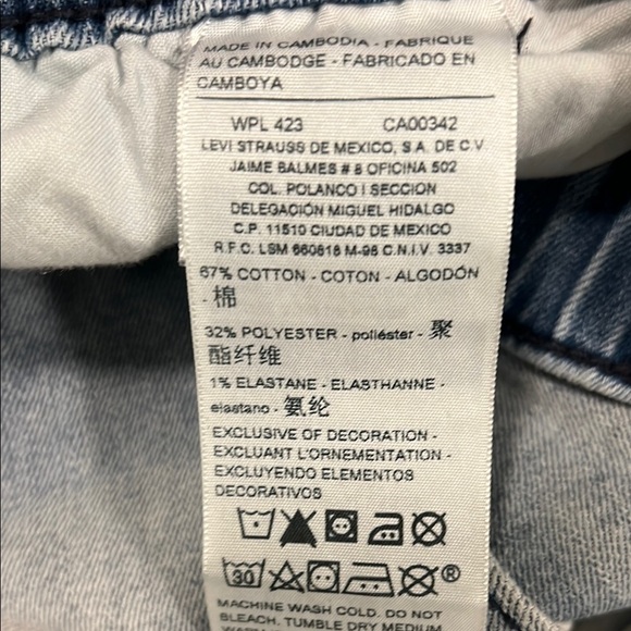 LEVI'S Distressed Stretch Comfort Men's Raw Hem Denim Shorts Size Medium 34” - Picture 6 of 12